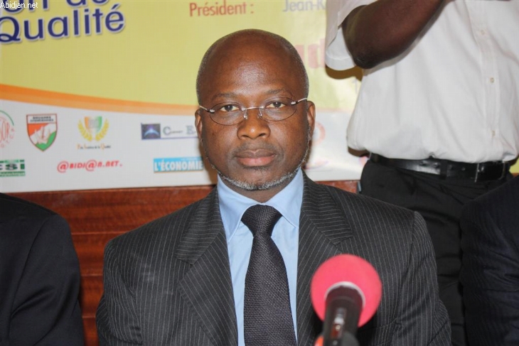 Impact de la crise sur les entreprises, plus de 938 milliards F de dommages, selon le patronat / Dosso Moussa (ministre de l`Industrie) : “L`Etat est obligé de mettre la main à la poche”